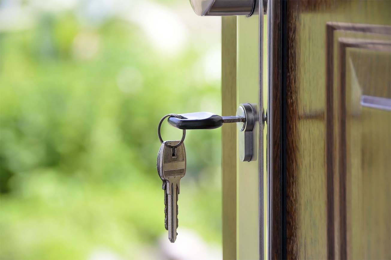 Cerco a los pisos vacíos de Catalunya